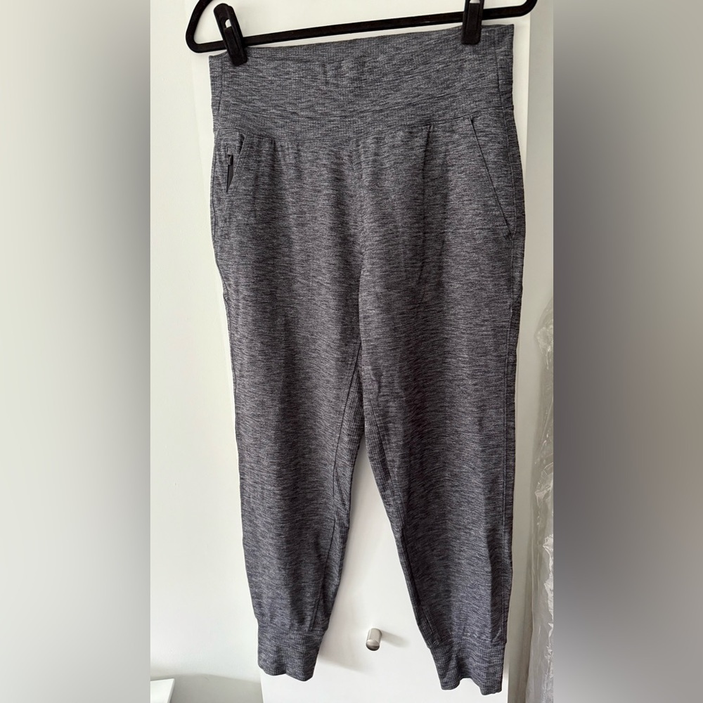 Athleta Venice Jogger Gray Medium